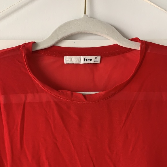Wilfred Red Mesh T-shirt - Picture 2 of 4